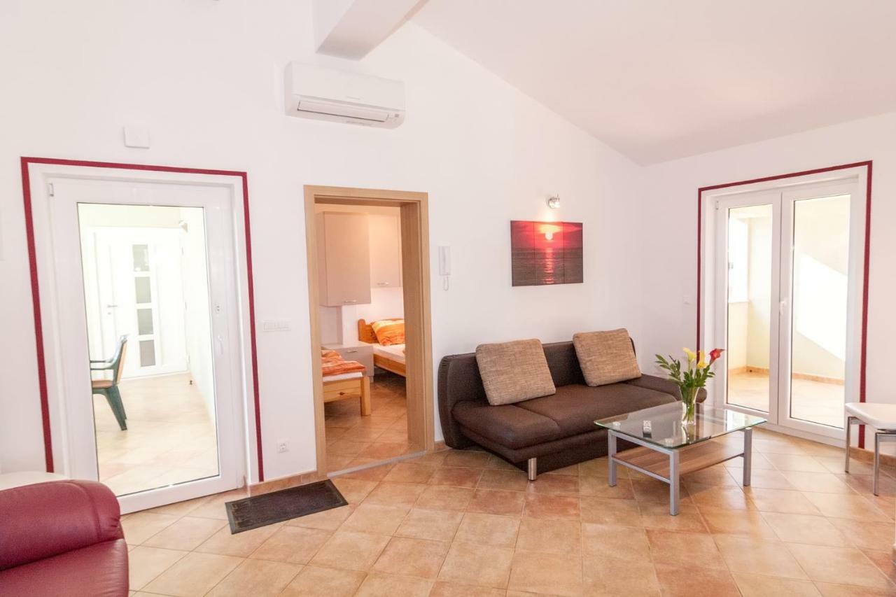 Villa Symphonie Poreč Exteriör bild